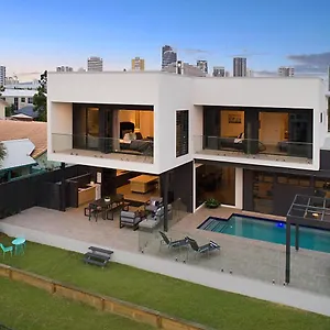 Jewel Of Broadbeach Holiday home
